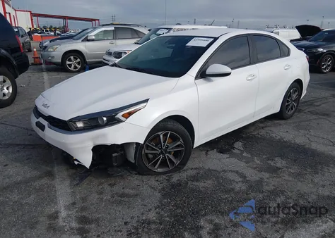 2022 Kia Forte Lxs из США, поврежденный, VIN 3KPF24AD3NE454142